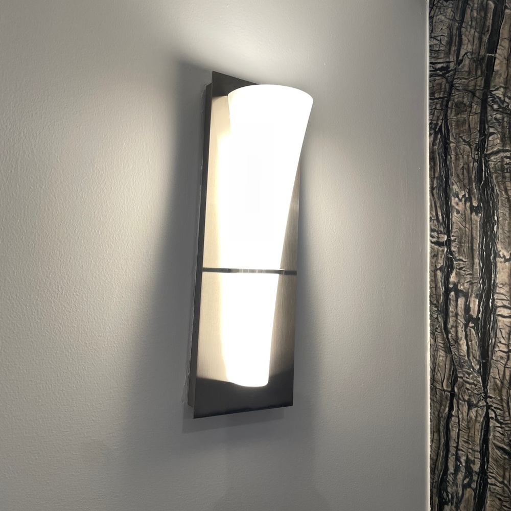 3 wall mount light fixtures
